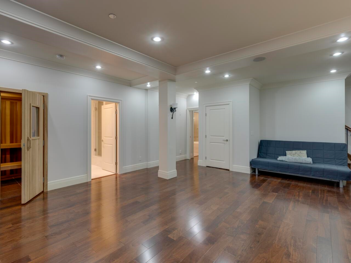 Street View Photo of 607 Glenmaroon Road, West Vancouver, BC