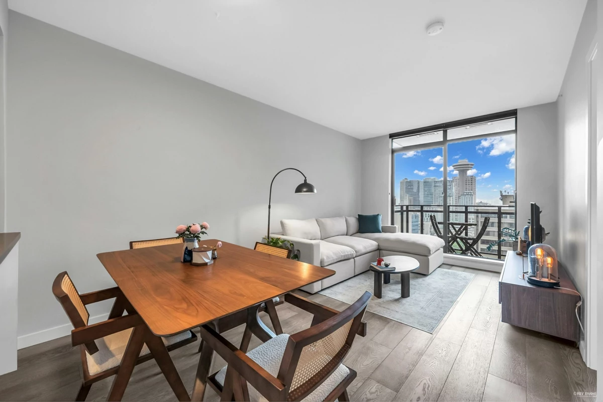 Dining Area Photo of 1907 788 Richards Street, Vancouver, BC