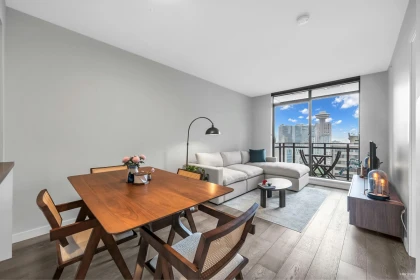 1907 788 Richards Street, Vancouver, BC