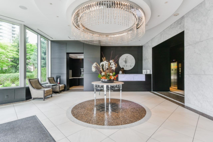 1302 6168 Wilson Avenue, Burnaby, BC, Burnaby — Apartment/Condo for sale