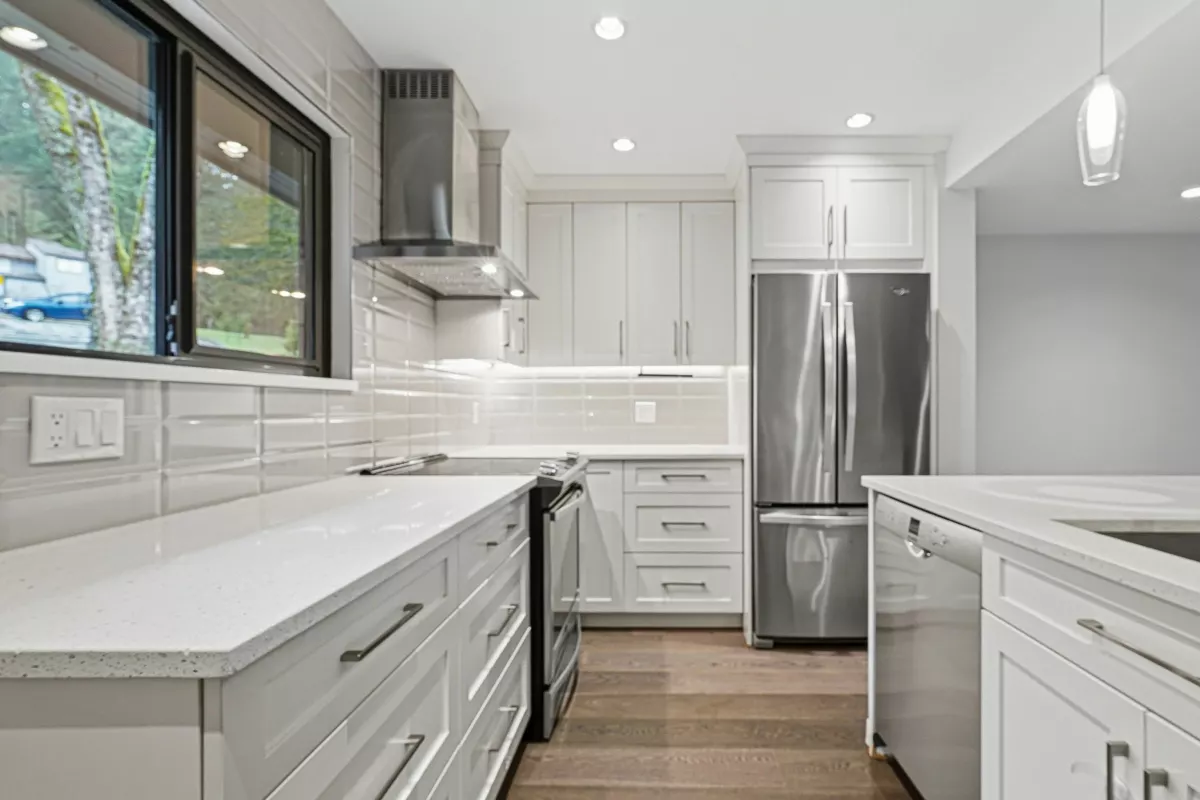 Dining Area Photo of 932 Blackstock Road, Port Moody, BC
