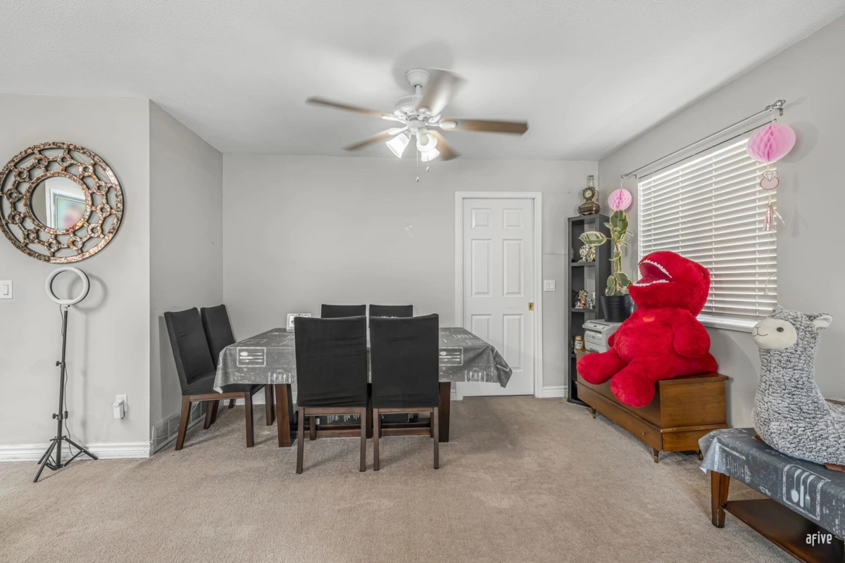 Kitchen Island Photo of 14373 66 Avenue, Surrey, BC