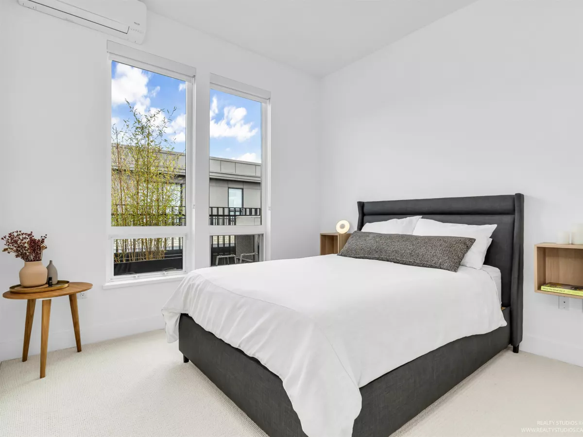 Dining Area Photo of 405 288 W King Edward Avenue, Vancouver, BC