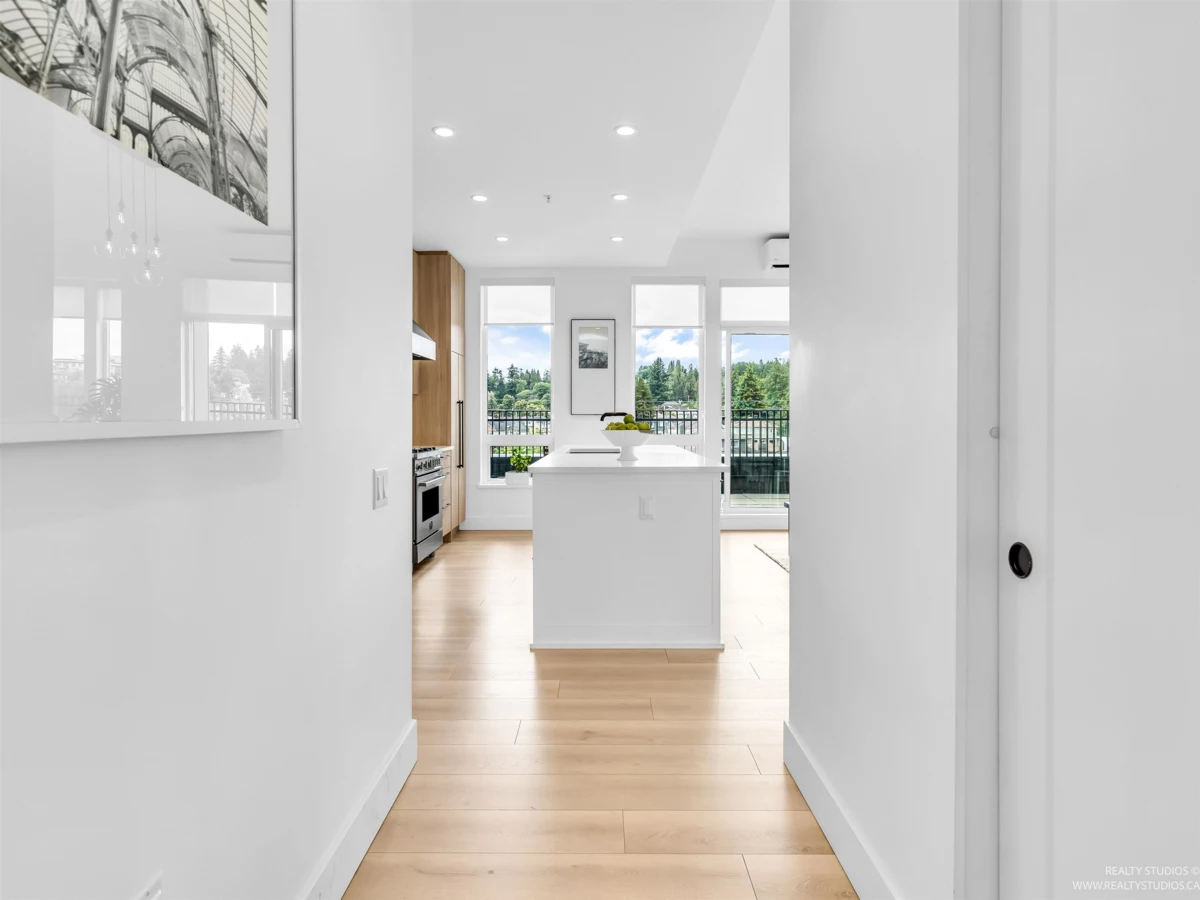 Powder Room Photo of 405 288 W King Edward Avenue, Vancouver, BC