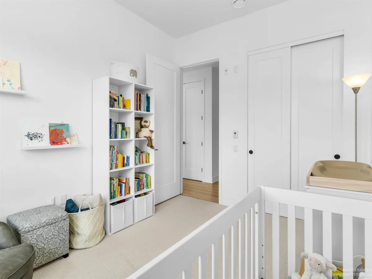 Primary Bathroom Photo of 405 288 W King Edward Avenue, Vancouver, BC