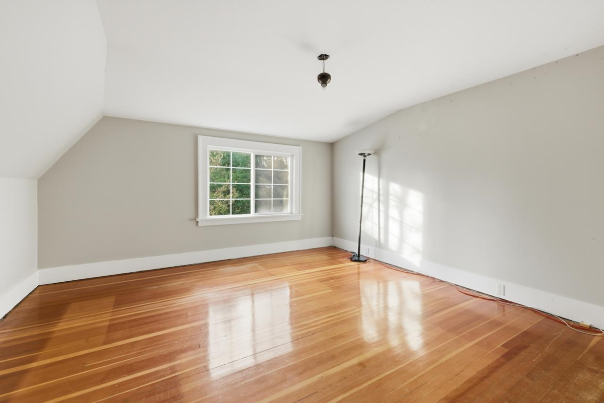 Basement Recreation Room Photo of 3775 W 35th Avenue, Vancouver, BC
