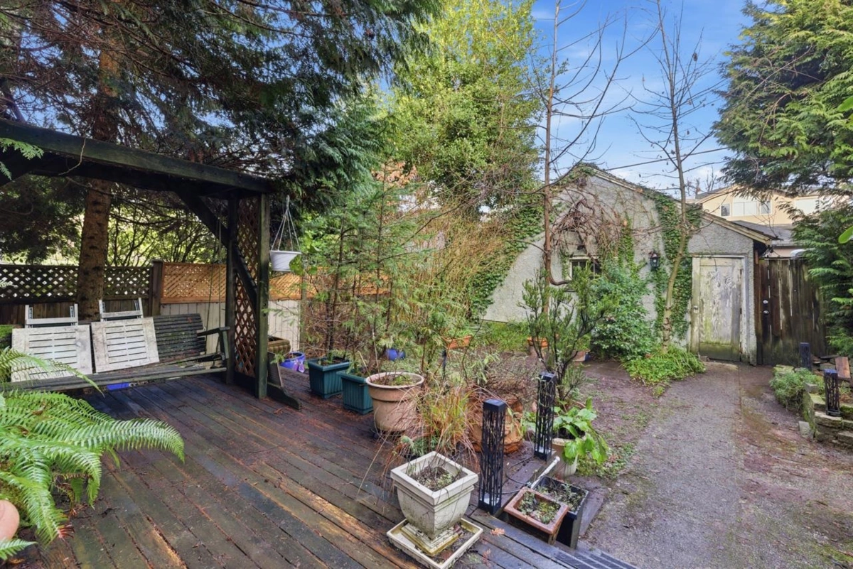 Staircase Photo of 3775 W 35th Avenue, Vancouver, BC