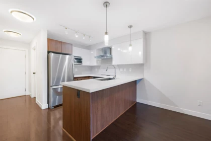 Kitchen Photo of 205 7131 Stride Avenue, Burnaby, BC