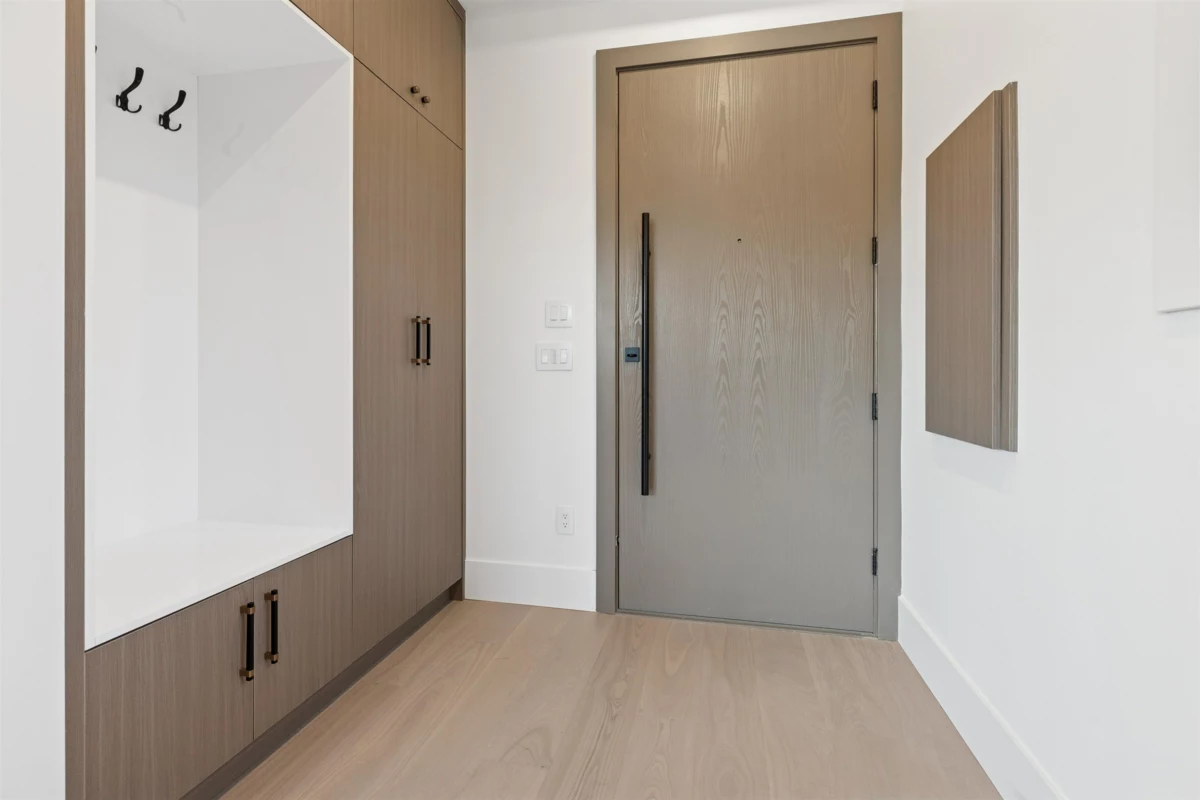 Bedroom 4 Photo of 2 847 E 10 Avenue, Vancouver, BC