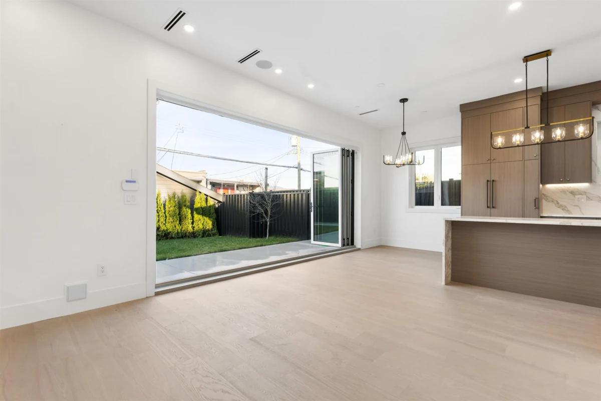 Exterior Rear Photo of 2 847 E 10 Avenue, Vancouver, BC