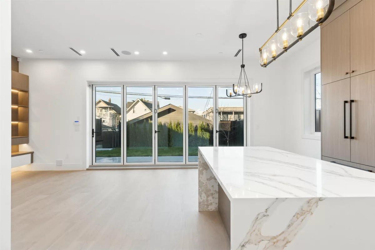 Loft / Bonus Room Photo of 2 847 E 10 Avenue, Vancouver, BC