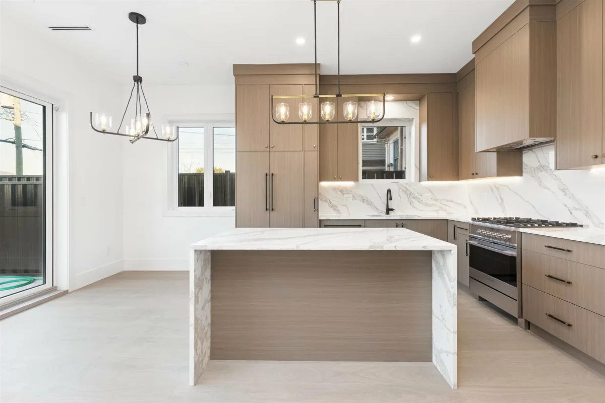 Pantry Photo of 2 847 E 10 Avenue, Vancouver, BC