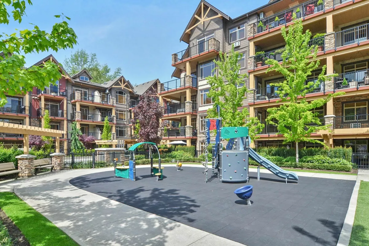 Hot Tub / Spa Photo of 406 8328 207a Street, Langley, BC