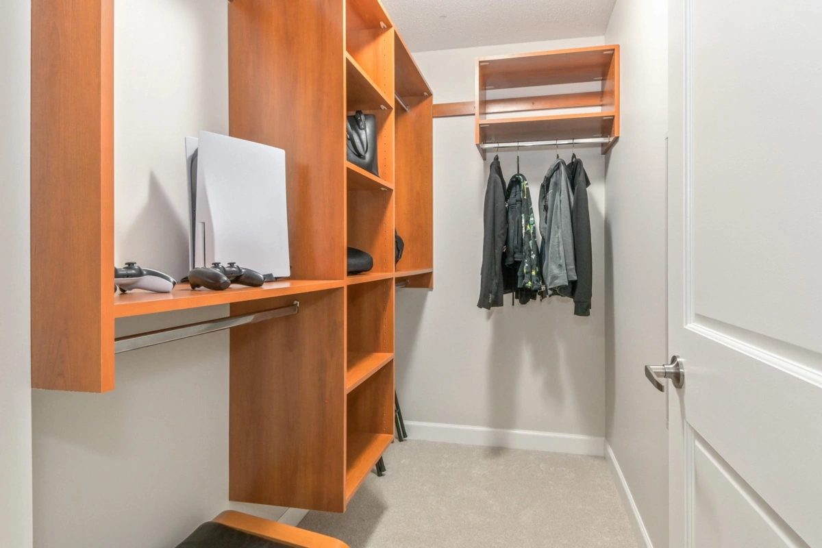 Laundry Room Photo of 406 8328 207a Street, Langley, BC