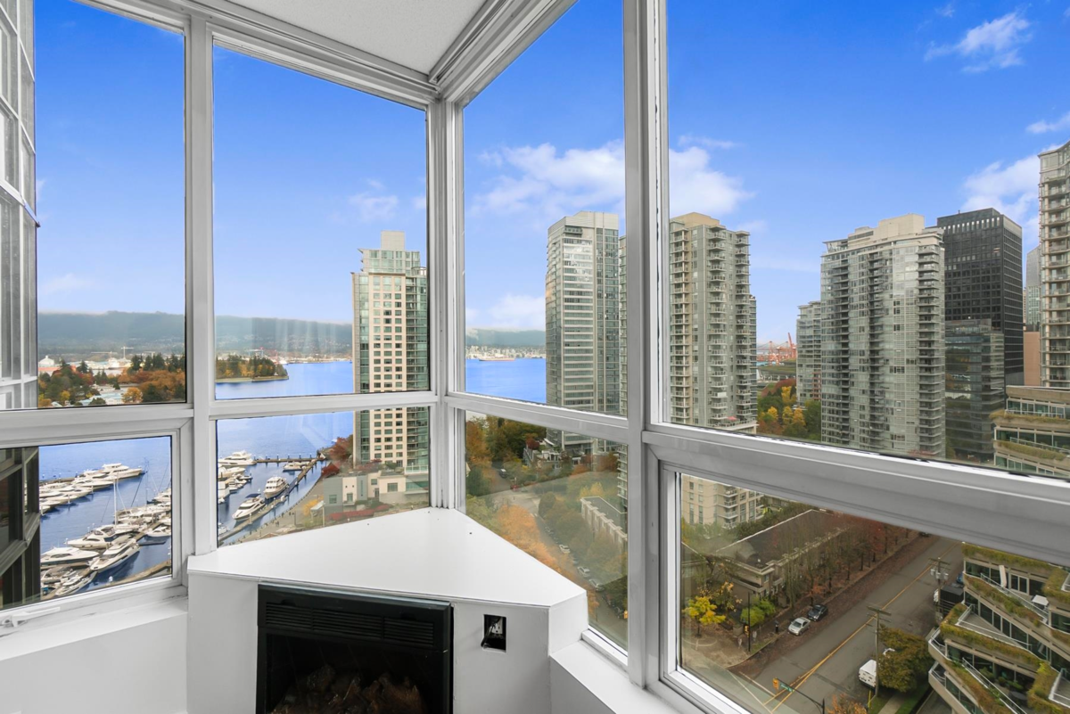 Primary Bedroom Photo of 1704 555 Jervis Street, Vancouver, BC