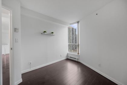 Basement Recreation Room Photo of 1704 555 Jervis Street, Vancouver, BC