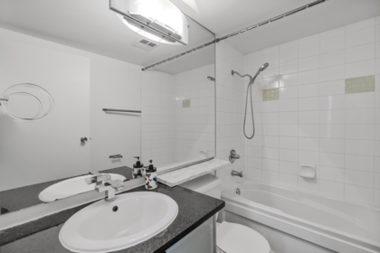 Mudroom Photo of 1704 555 Jervis Street, Vancouver, BC