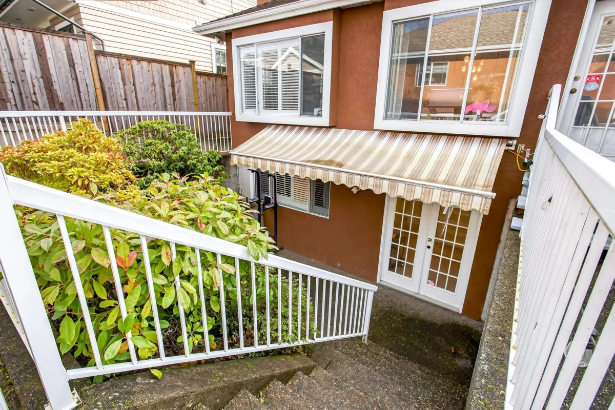 Outdoor Patio Photo of 1563 W 59th Avenue, Vancouver, BC