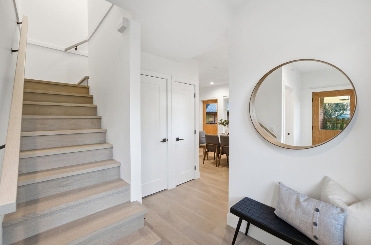Dining Area Photo of 1081 Semlin Drive, Vancouver, BC