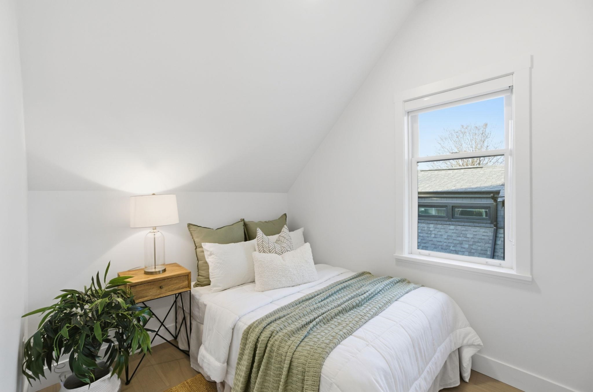Laundry Room Photo of 1081 Semlin Drive, Vancouver, BC