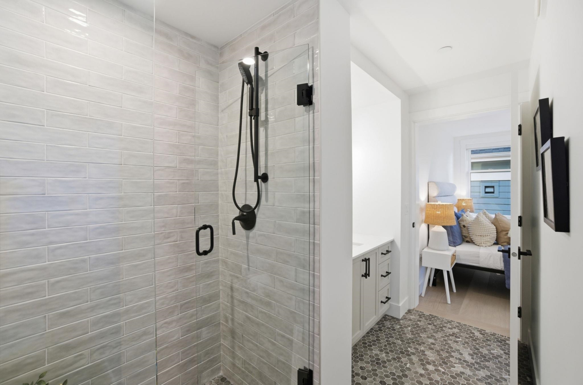 Loft / Bonus Room Photo of 1081 Semlin Drive, Vancouver, BC