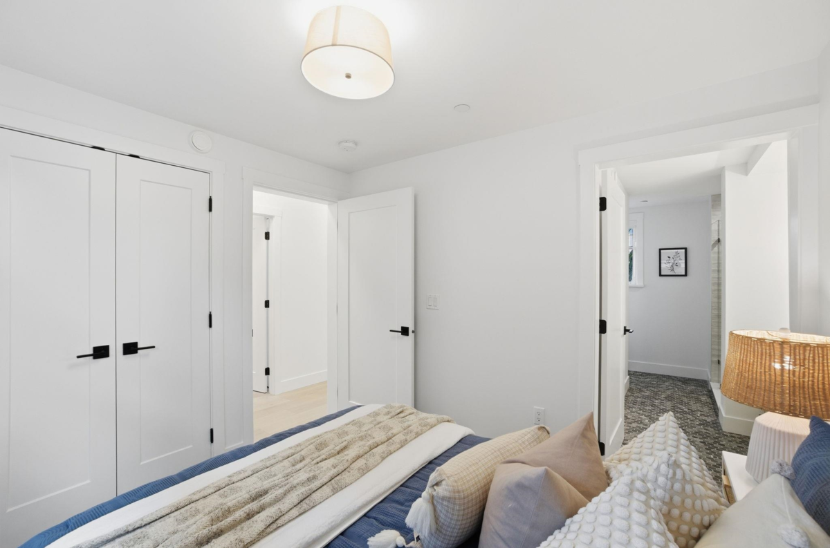 Powder Room Photo of 1081 Semlin Drive, Vancouver, BC