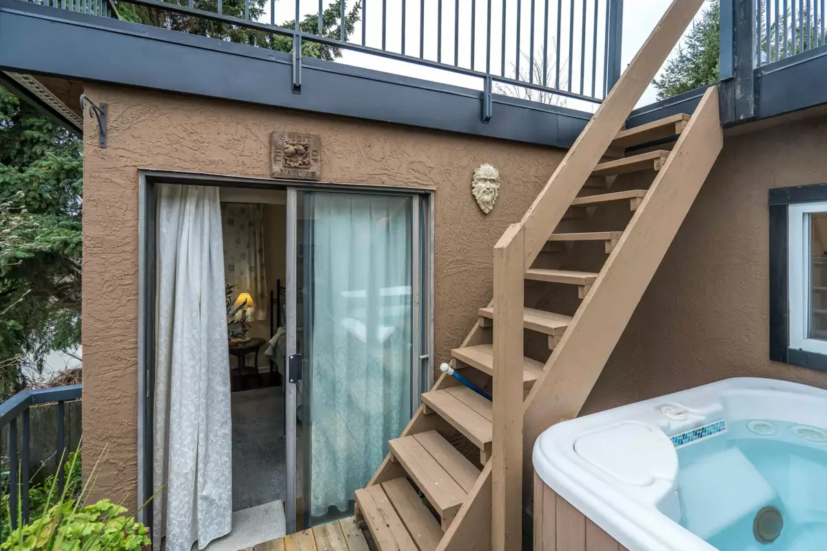 Street View Photo of 905 Habgood Street, White Rock, BC