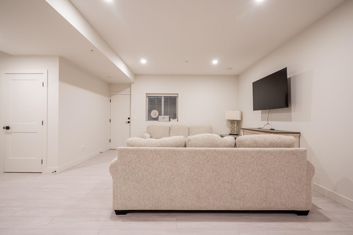 Backyard Photo of 31567 Montgomery Place, Mission, BC