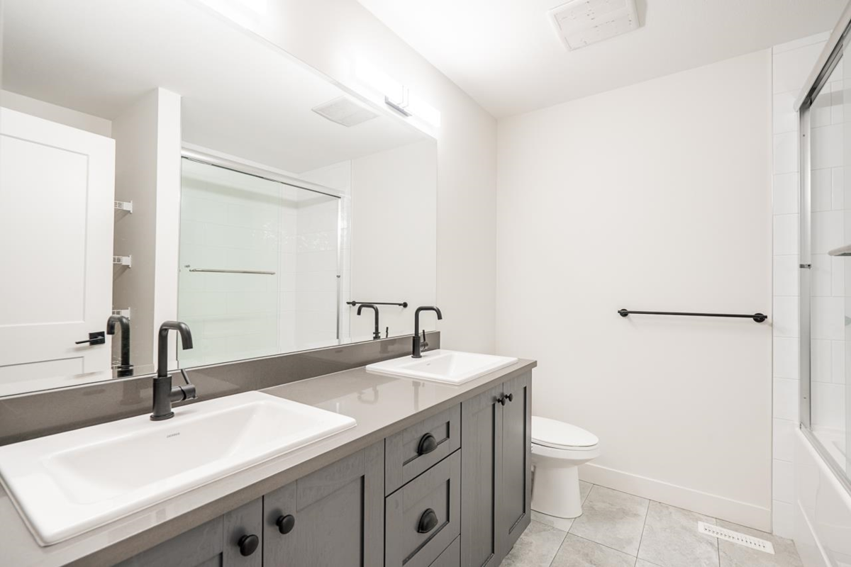 Garage Interior Photo of 31567 Montgomery Place, Mission, BC