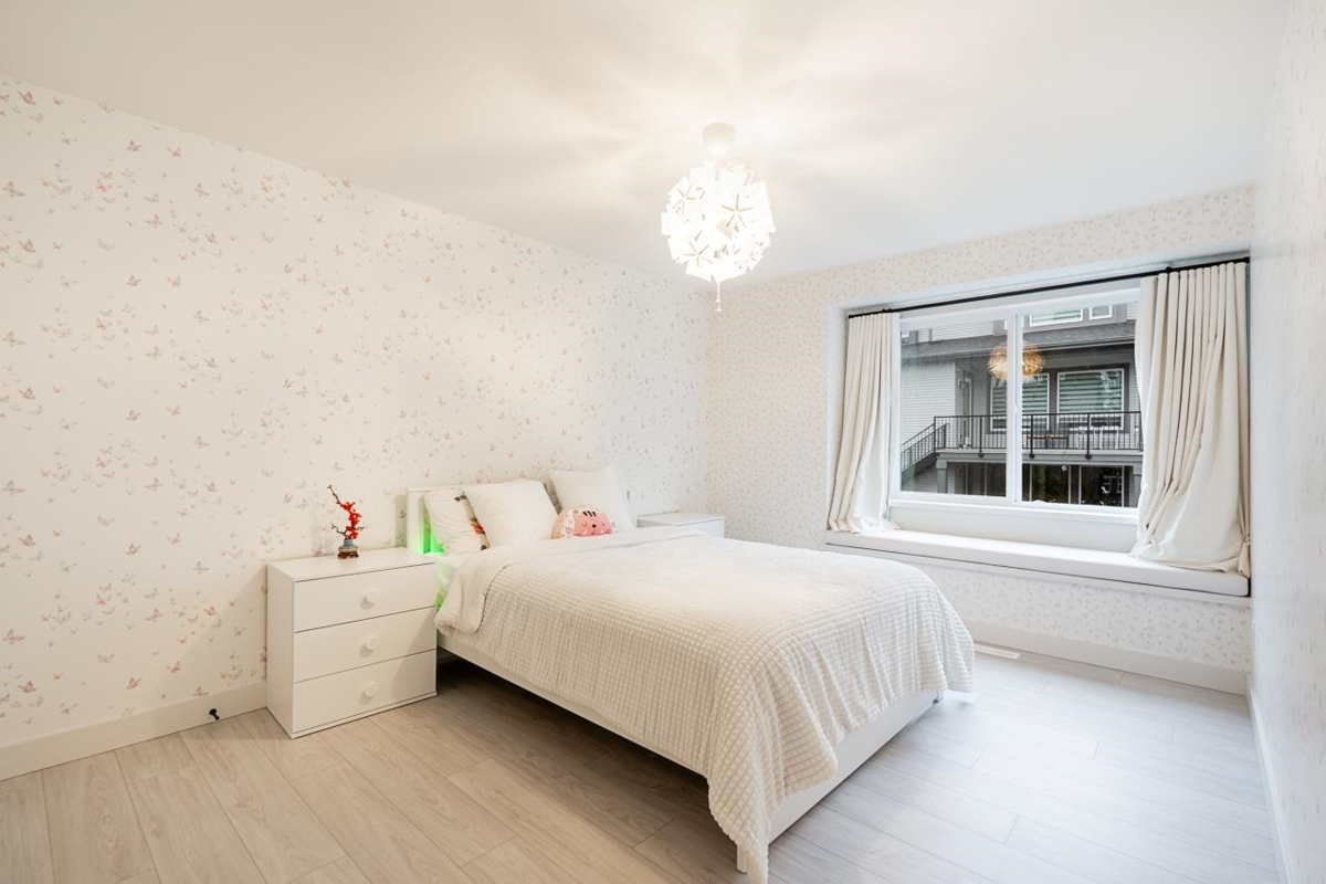 Mudroom Photo of 31567 Montgomery Place, Mission, BC