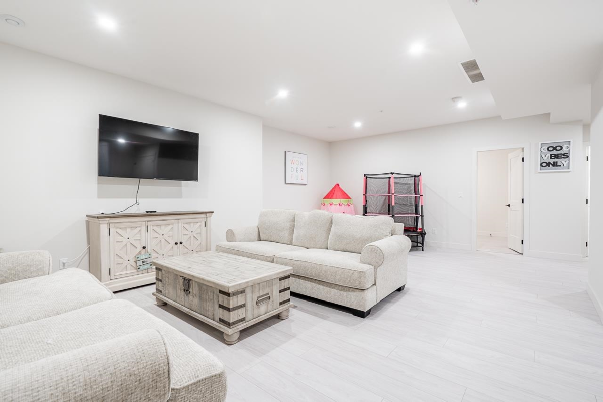 Outdoor Patio Photo of 31567 Montgomery Place, Mission, BC