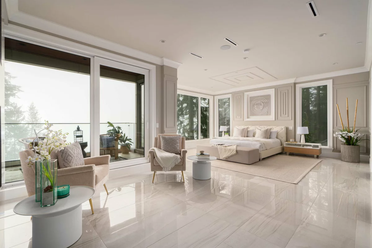 Primary Bathroom Photo of 1119 Millstream Road, West Vancouver, BC