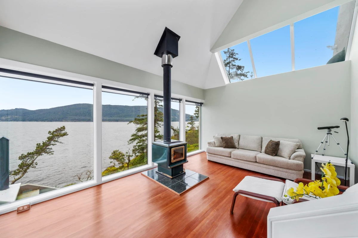 Kitchen Photo of 28 Passage Island, Vancouver, BC