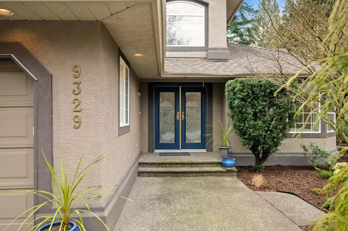 Family Room Photo of 9329 207a Street, Langley, BC