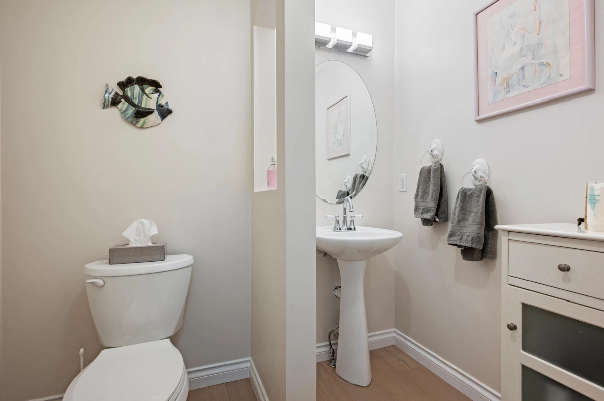 Front Yard Photo of 9329 207a Street, Langley, BC