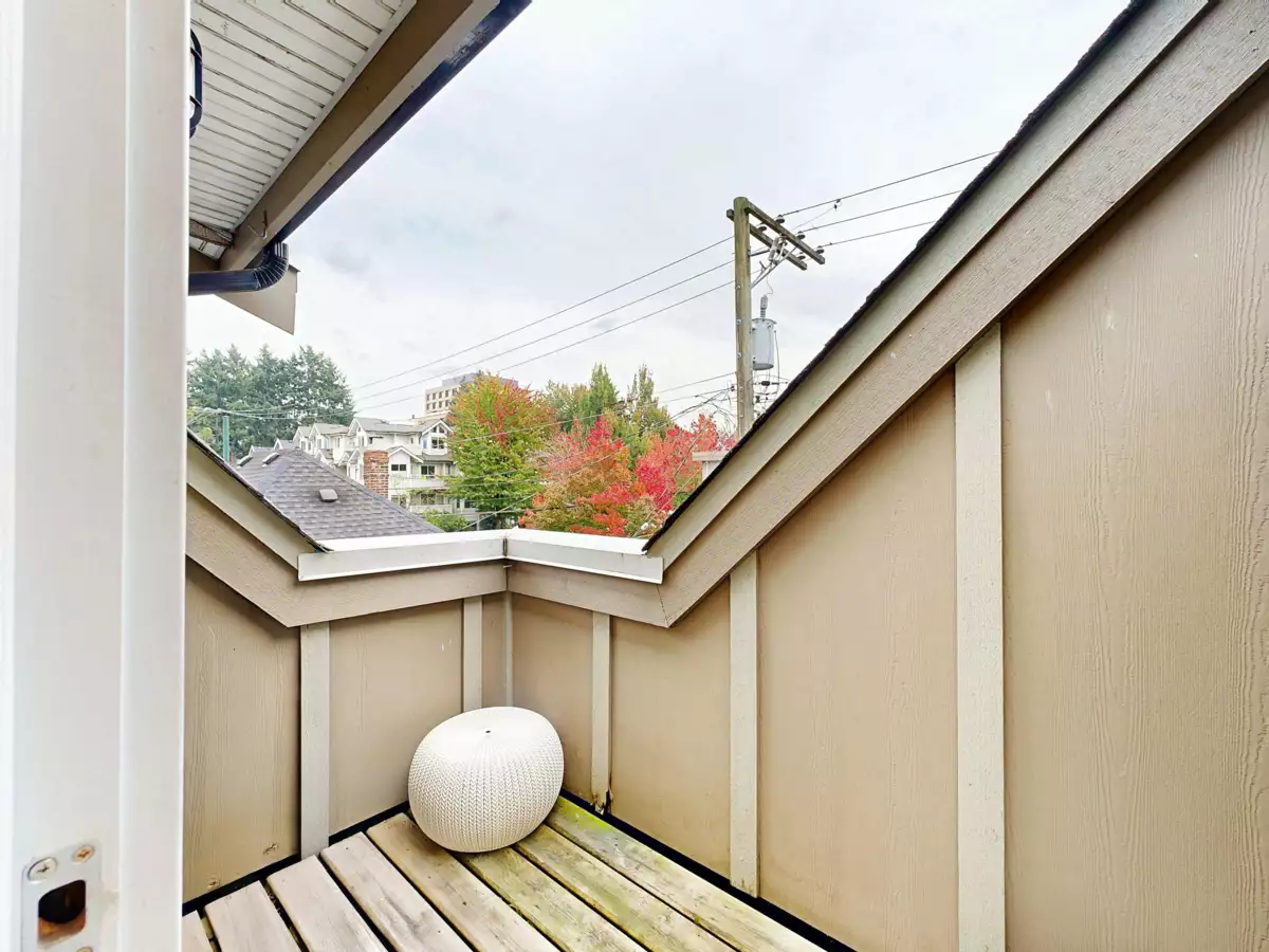 Mudroom Photo of 101 1672 E Pender Street, Vancouver, BC