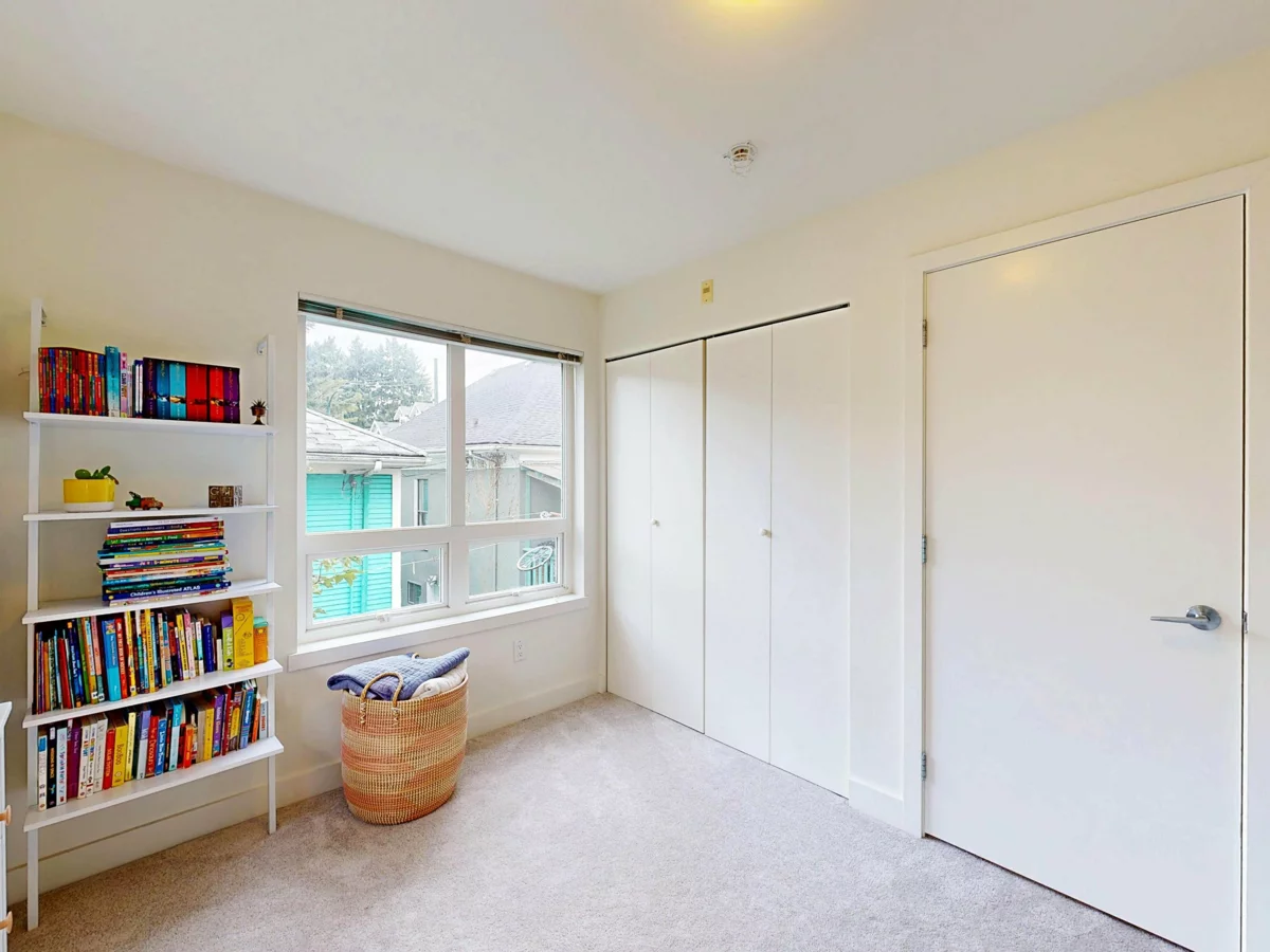 Office / Den Photo of 101 1672 E Pender Street, Vancouver, BC