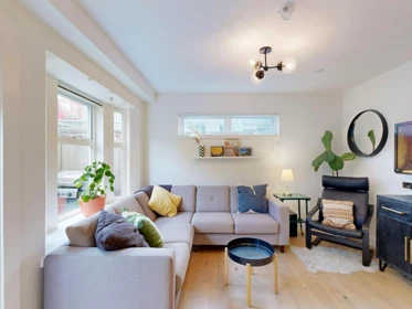 101 1672 E Pender Street, Vancouver, BC, Vancouver — Townhouse for sale