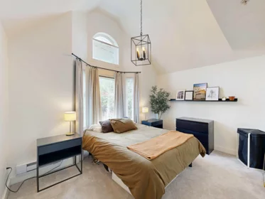 Guest Bathroom Photo of 101 1672 E Pender Street, Vancouver, BC