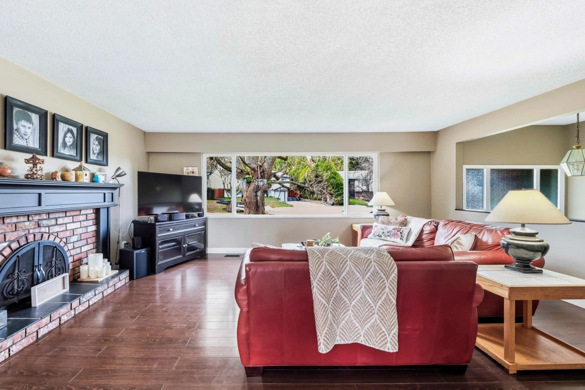 Walk-In Closet Photo of 7084 Papuc Place, Delta, BC