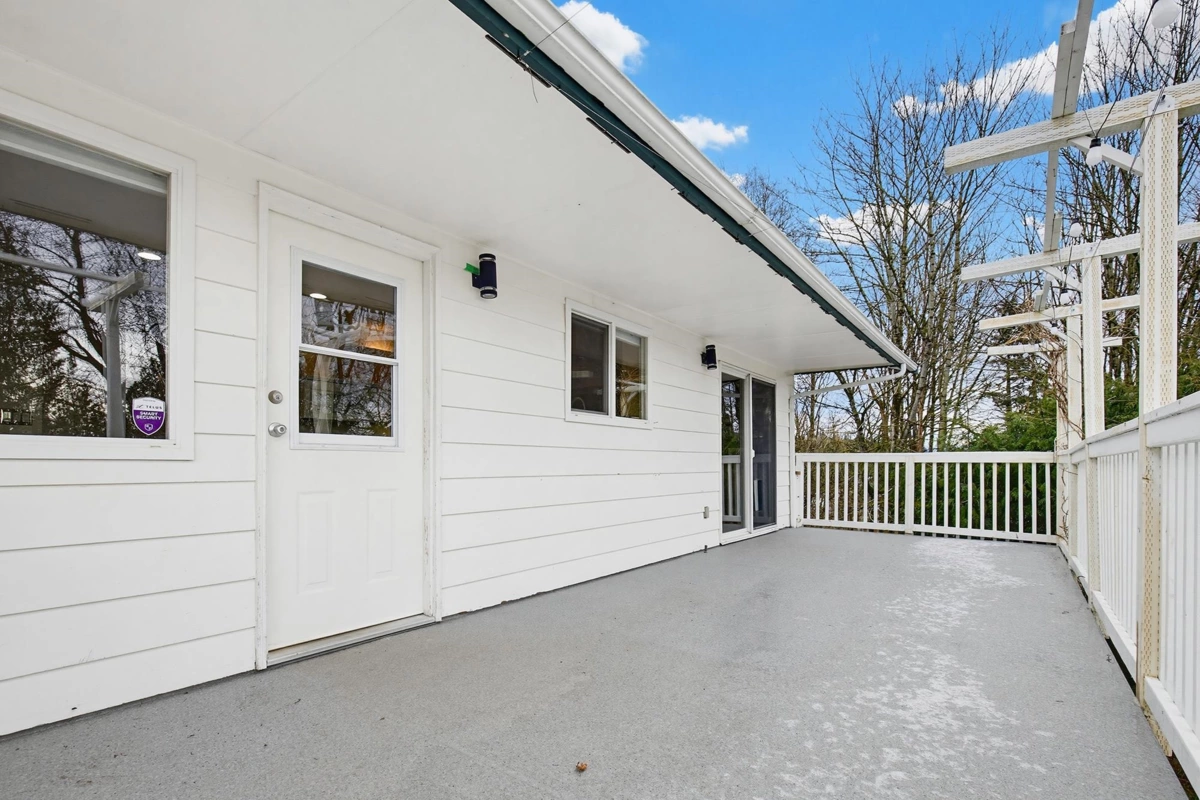Outdoor Patio Photo of 33394 Heather Avenue, Mission, BC