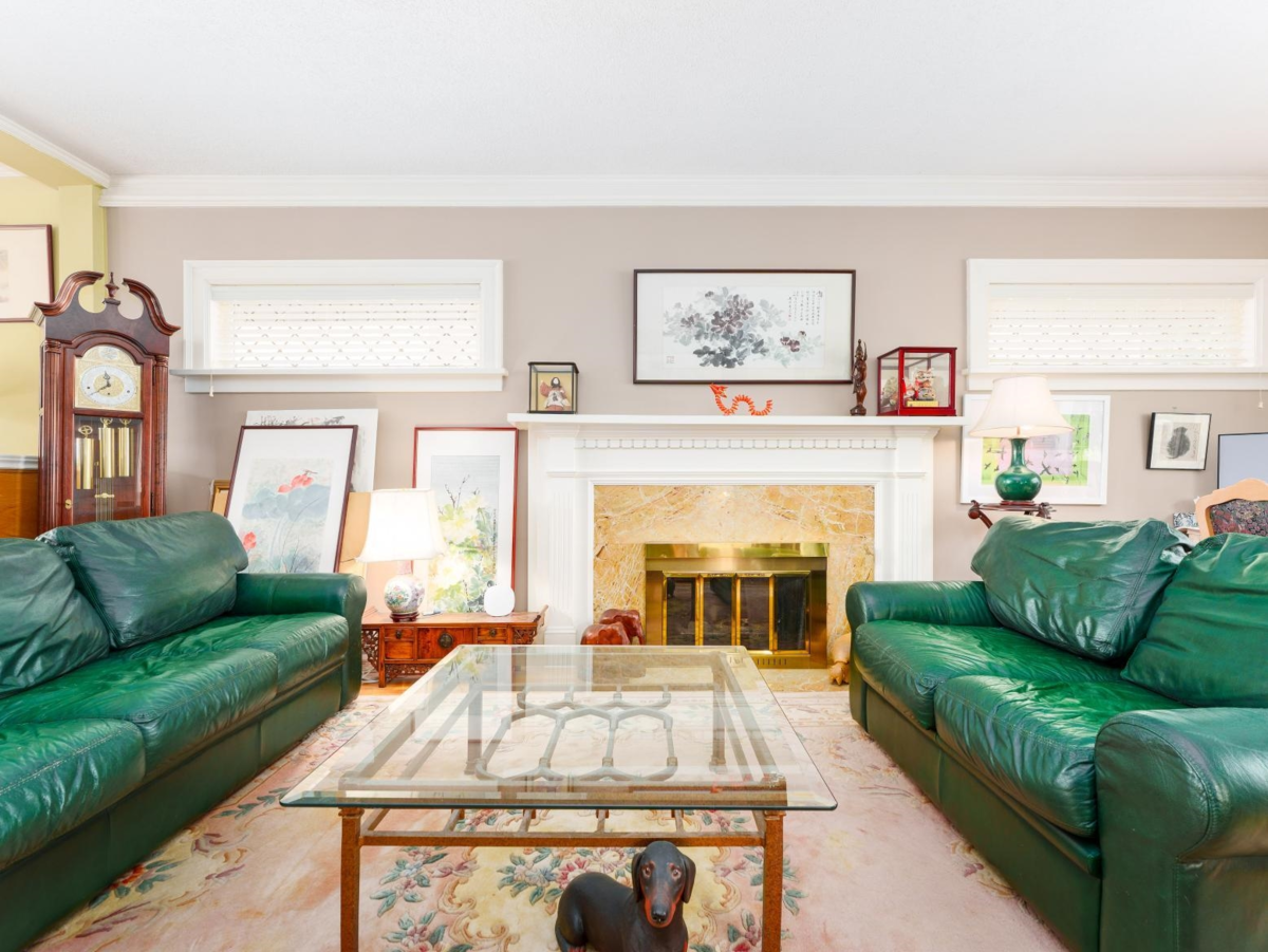 Dining Area Photo of 1450 W 40th Avenue, Vancouver, BC