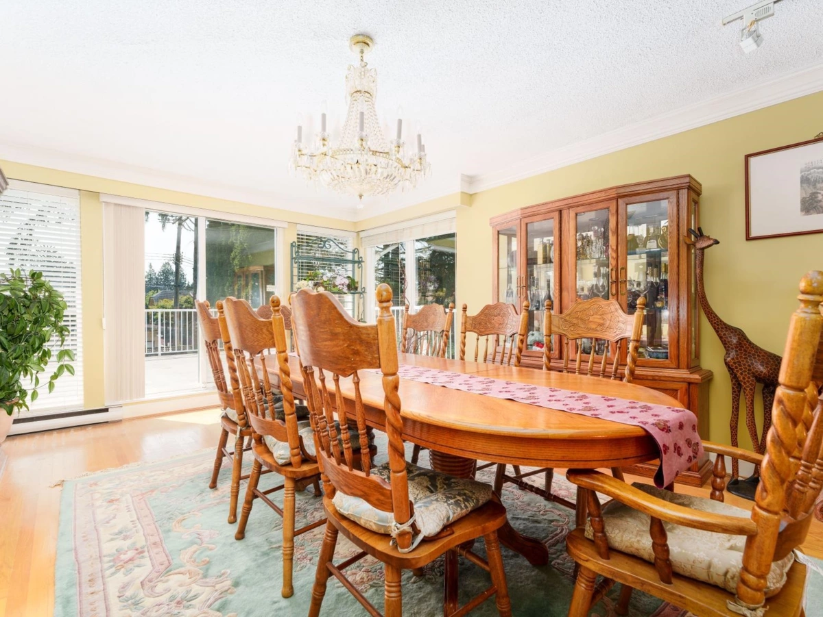 Primary Bedroom Photo of 1450 W 40th Avenue, Vancouver, BC