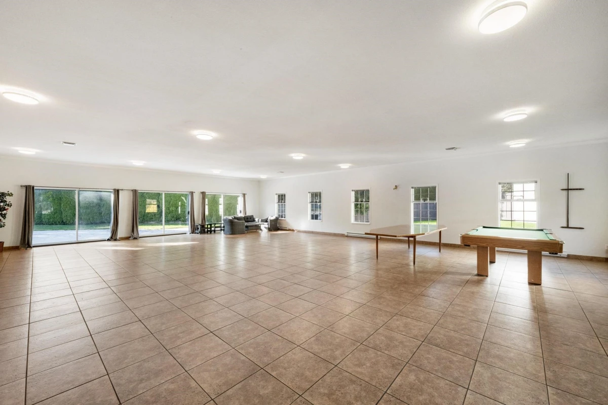 Fitness Center Photo Near 319 13918 72 Avenue, Surrey, BC