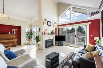 Kitchen Island Photo of 319 13918 72 Avenue, Surrey, BC