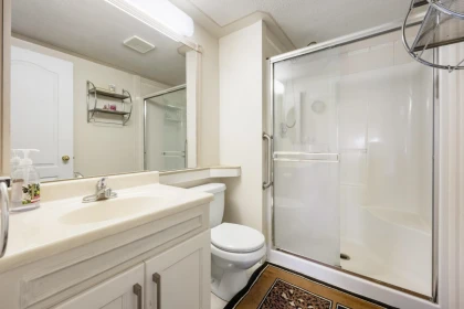 Mudroom Photo of 319 13918 72 Avenue, Surrey, BC