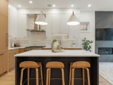 1 3919 W 18th Avenue, Vancouver, BC
