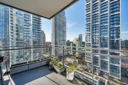 Loft / Bonus Room Photo of 1901 4688 Kingsway, Burnaby, BC
