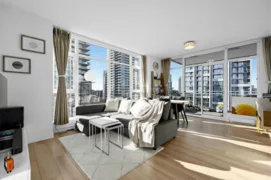 1901 4688 Kingsway, Burnaby, BC