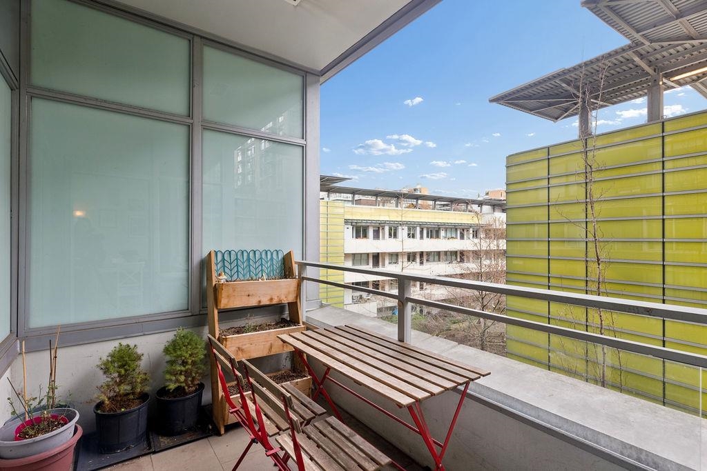 Guest Bathroom Photo of 403 181 W 1st Avenue, Vancouver, BC
